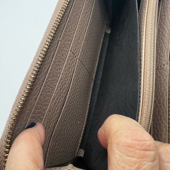 GUC Gucci Tan Leather Wallet - Picture 6 of 9
